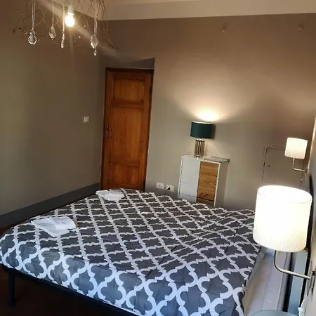 Palazzo Del Borgo Apartment *